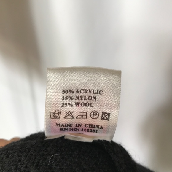 ART- black sweater with front or back waist ties - Picture 11 of 12